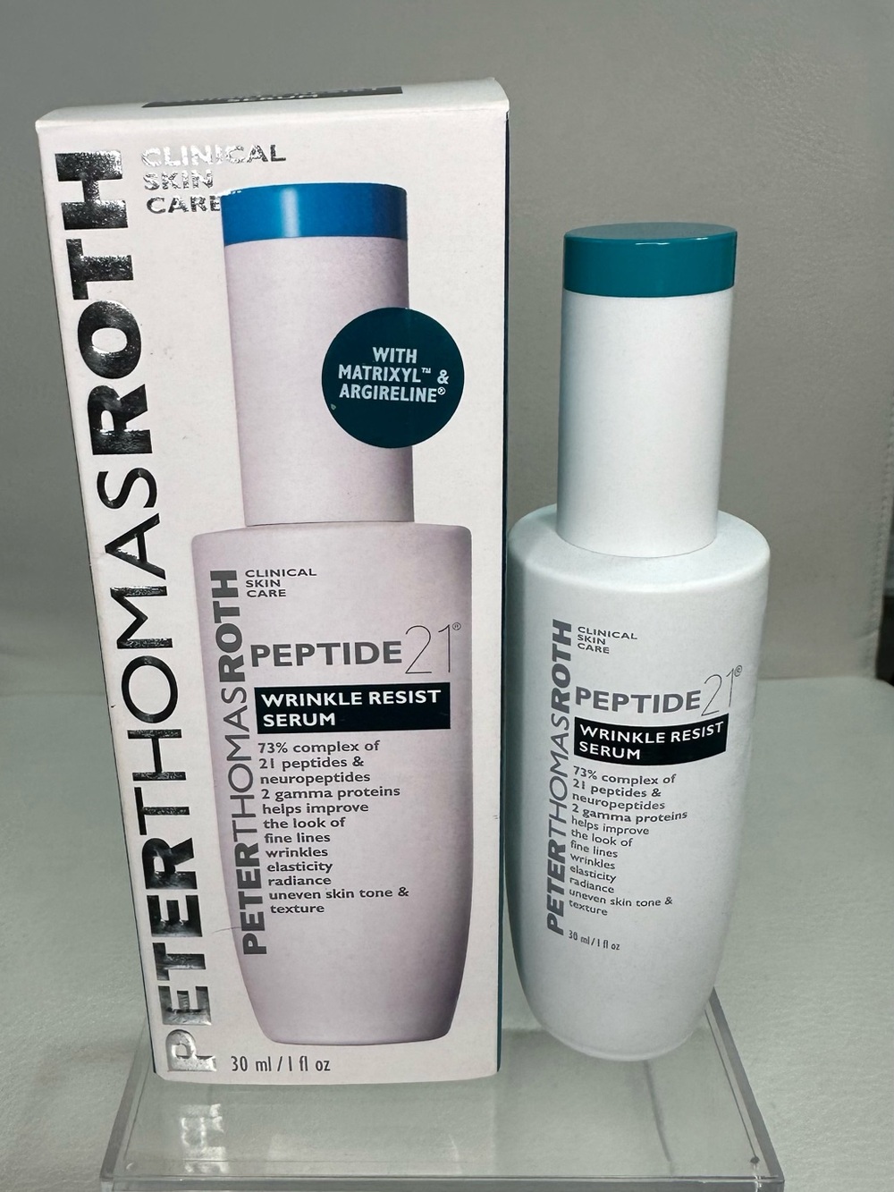 Peter Thomas Roth Peptide 21 Wrinkle Resist Serum - White & Teal Cap